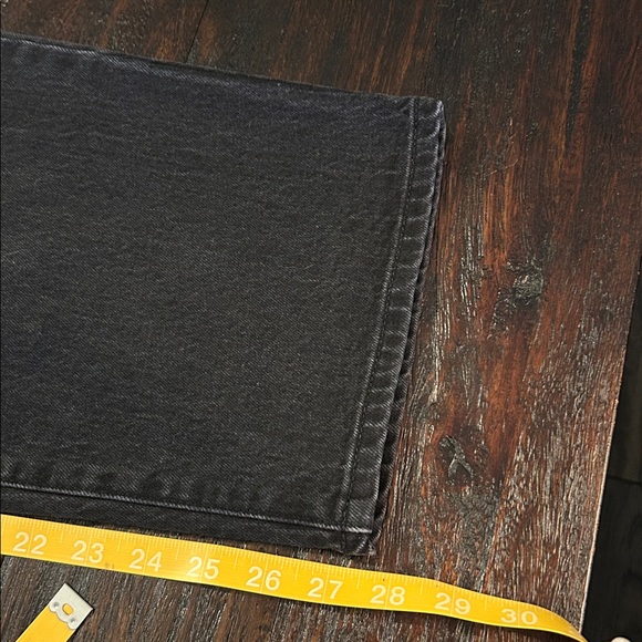 Vintage Straight Black Distressed Jeans - Picture 9 of 9